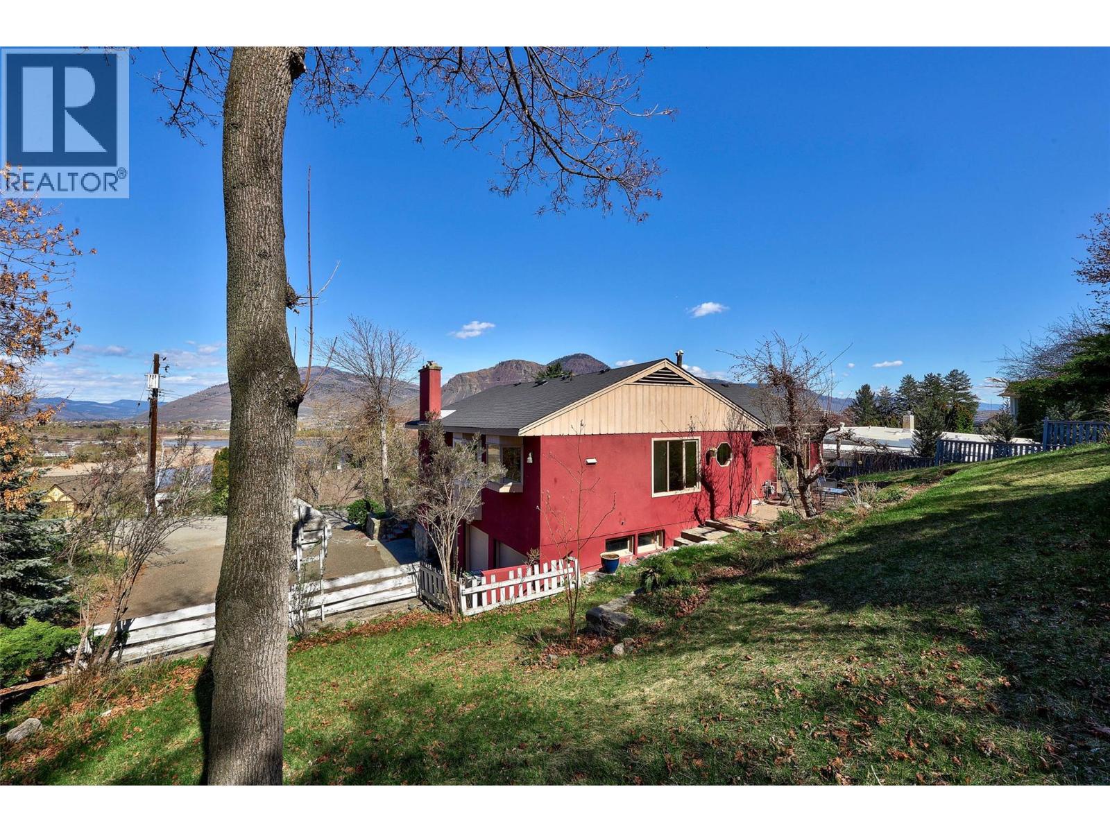 211 Connaught Road, Kamloops, British Columbia