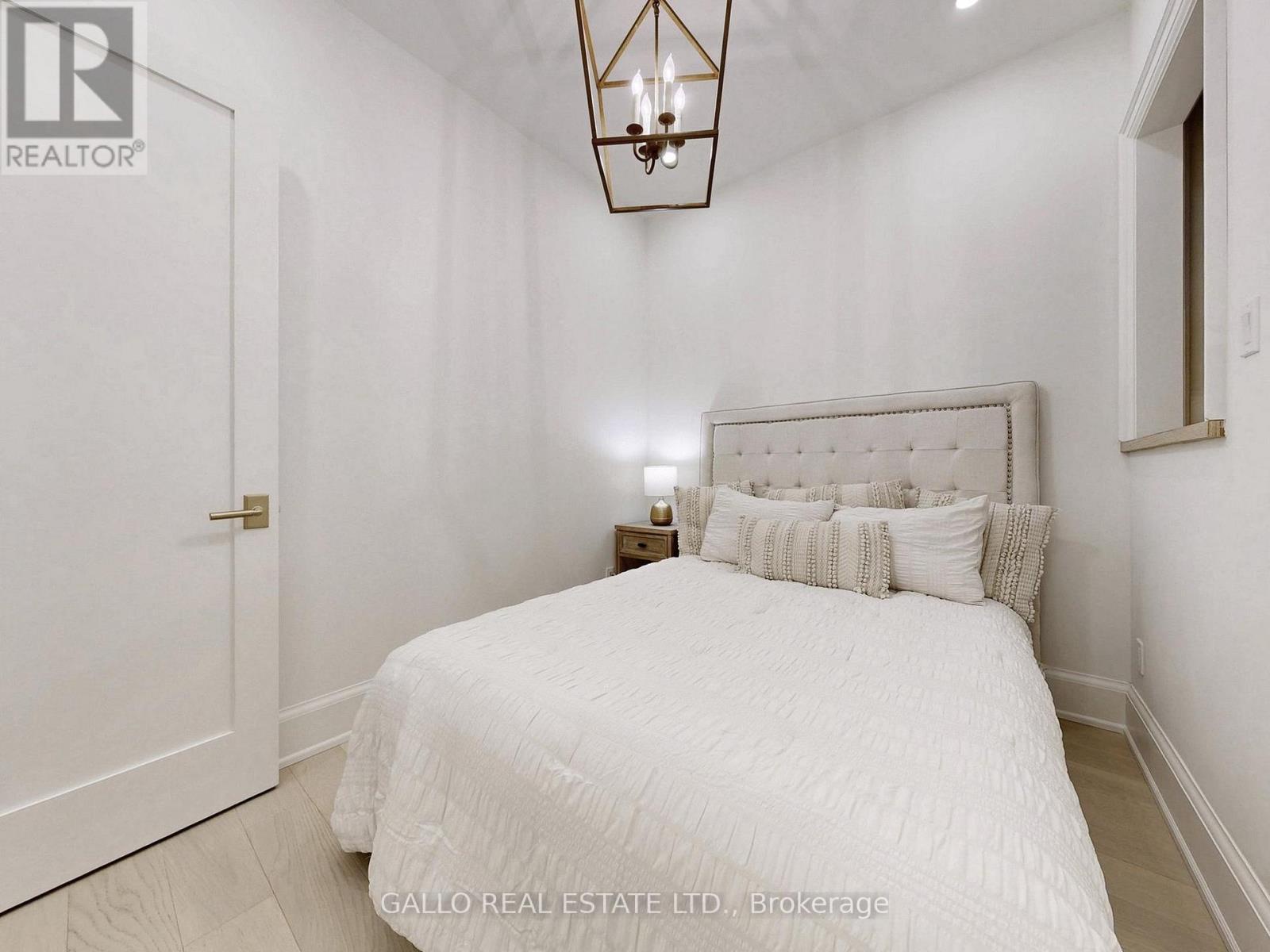 46 Mcgill Street, Toronto (church-yonge Corridor), Ontario