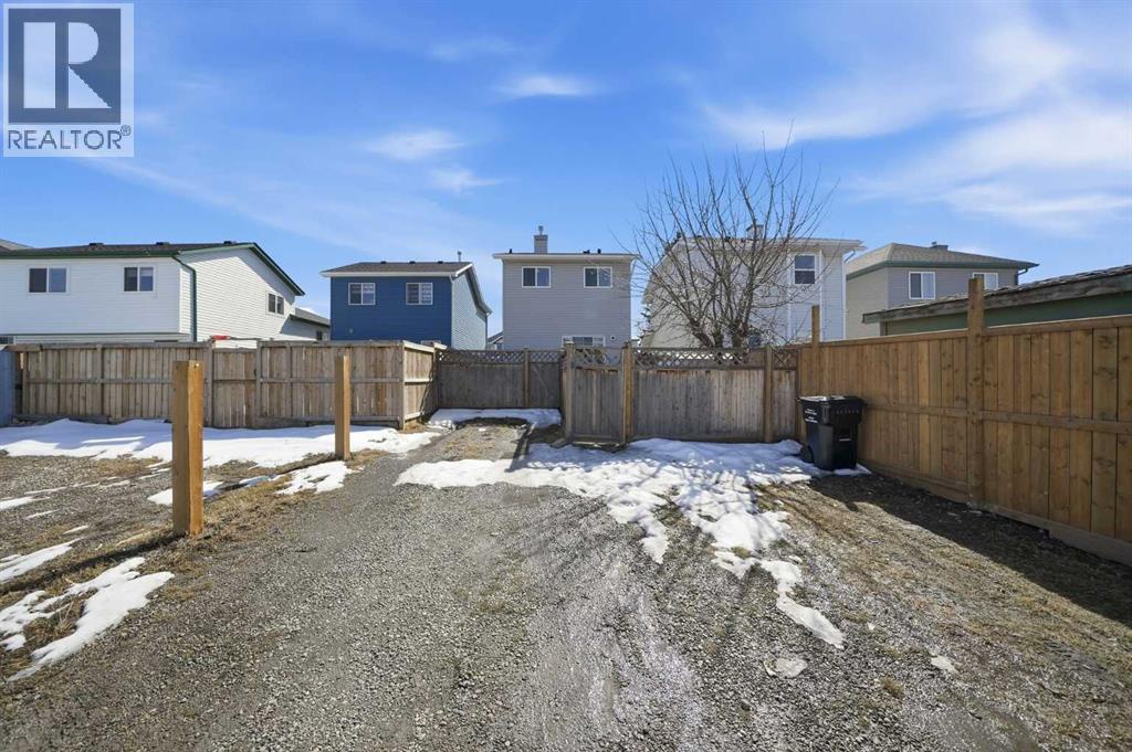 28 Martin Crossing Rise Ne, Calgary, Alberta