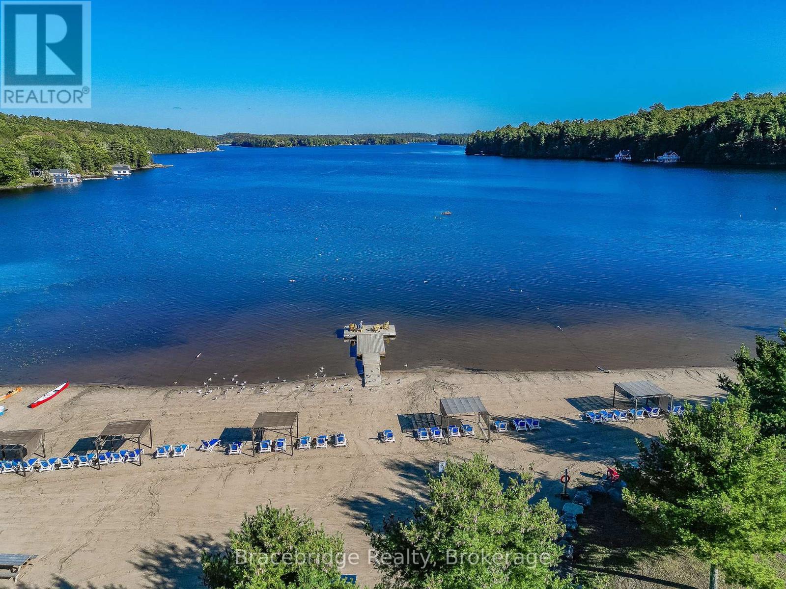 G103-d2 - 1869 Muskoka Road 118 Highway W, Muskoka Lakes (monck (muskoka Lakes)), Ontario