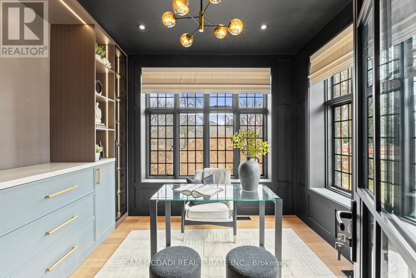 977 Unsworth Avenue, Burlington (bayview), Ontario