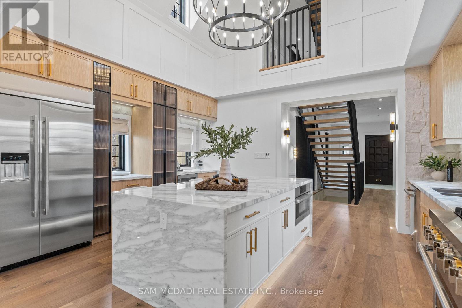 977 Unsworth Avenue, Burlington (bayview), Ontario