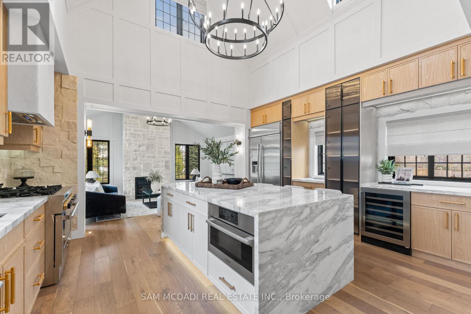 977 Unsworth Avenue, Burlington (bayview), Ontario