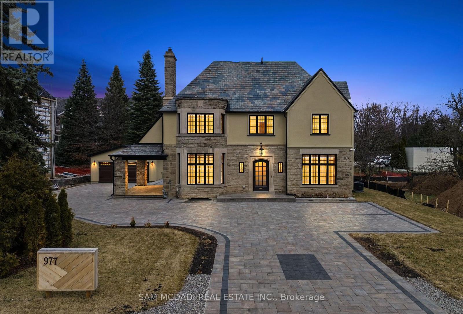 977 Unsworth Avenue, Burlington (bayview), Ontario