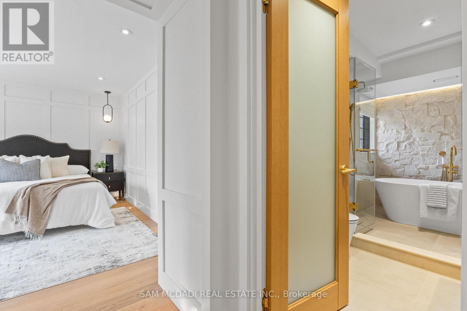 977 Unsworth Avenue, Burlington (bayview), Ontario