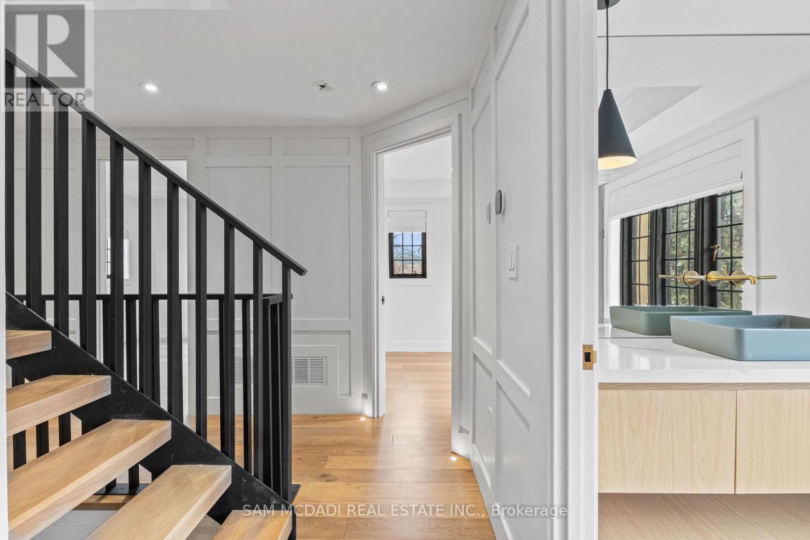 977 Unsworth Avenue, Burlington (bayview), Ontario