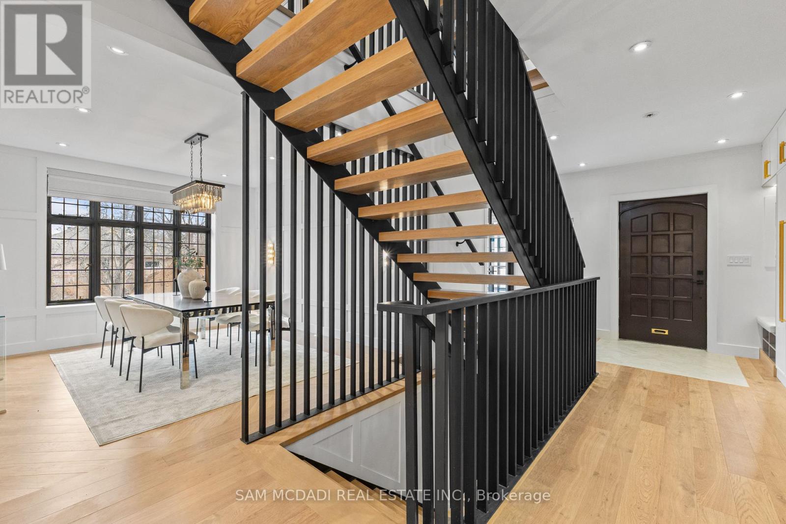 977 Unsworth Avenue, Burlington (bayview), Ontario