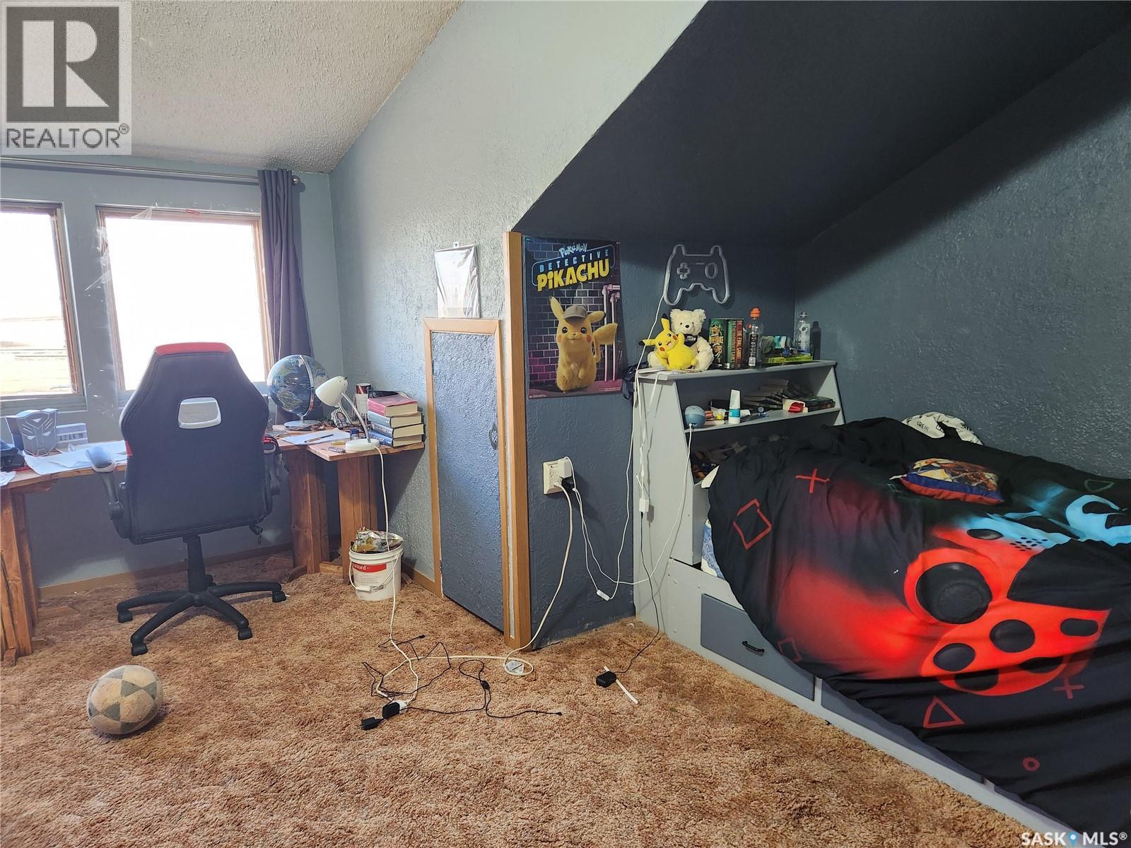 705 Main Street, Zenon Park, Saskatchewan