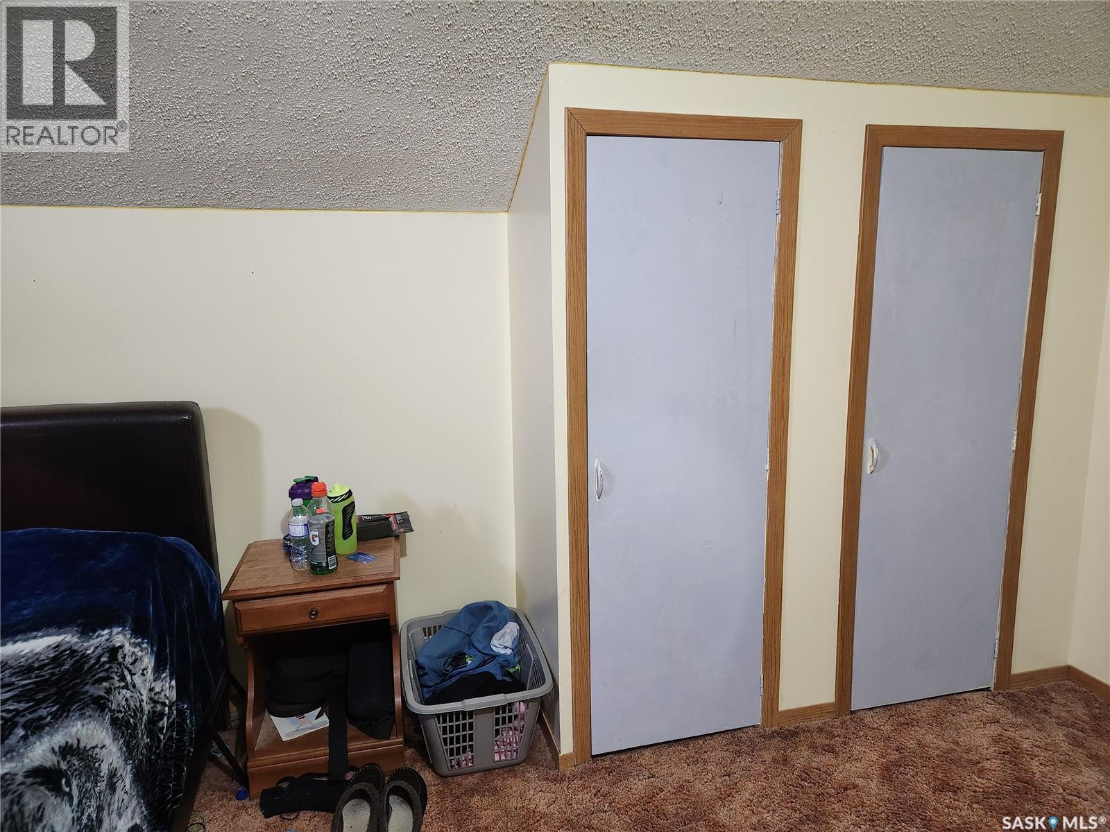 705 Main Street, Zenon Park, Saskatchewan