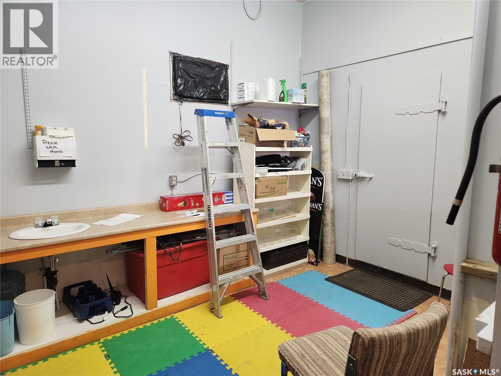 705 Main Street, Zenon Park, Saskatchewan