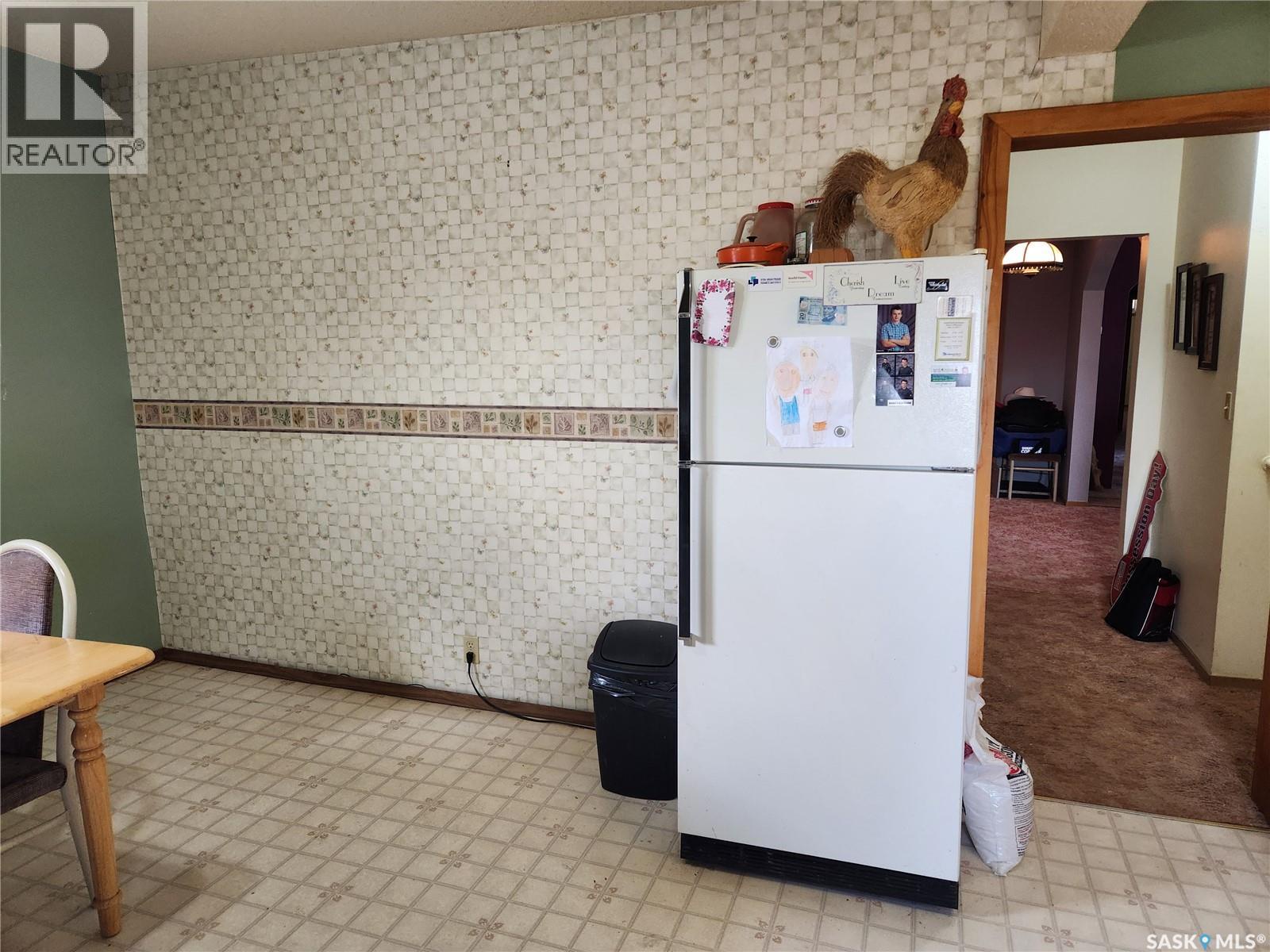 705 Main Street, Zenon Park, Saskatchewan