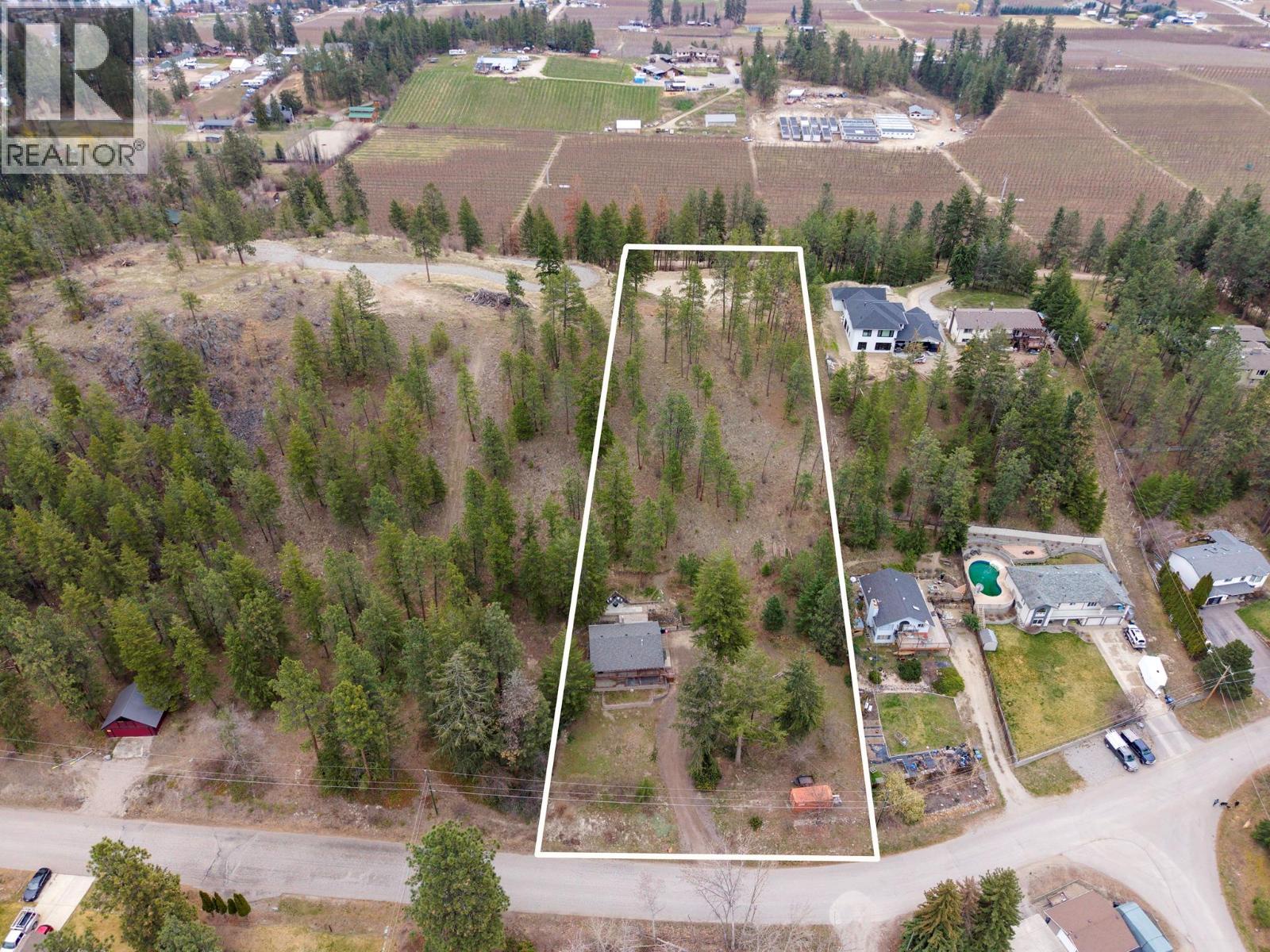 11011 Hallam Drive, Lake Country, British Columbia