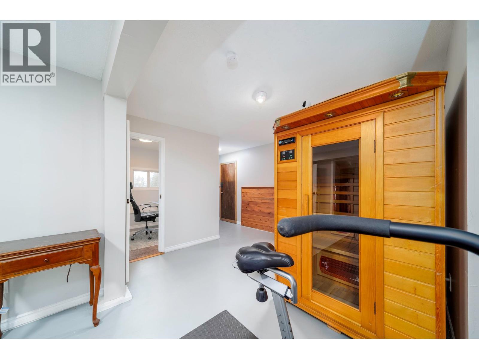 11011 Hallam Drive, Lake Country, British Columbia