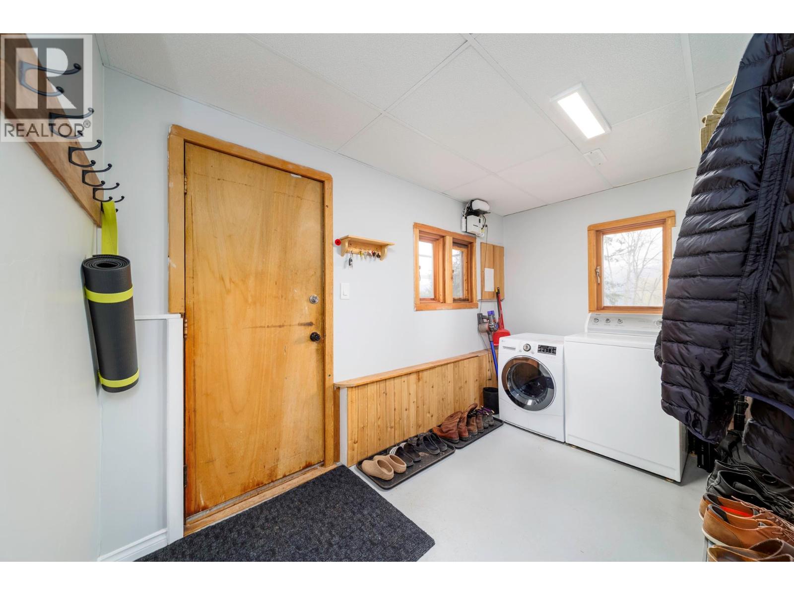 11011 Hallam Drive, Lake Country, British Columbia