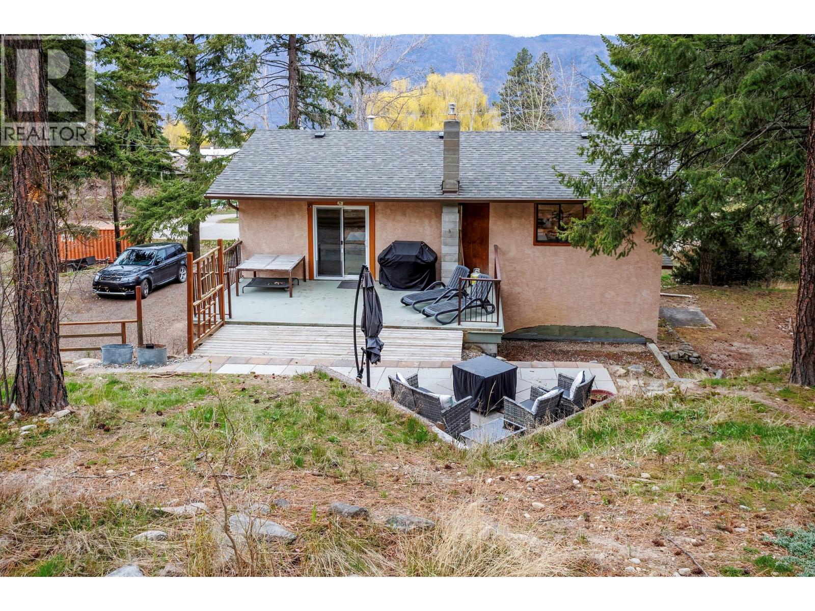 11011 Hallam Drive, Lake Country, British Columbia