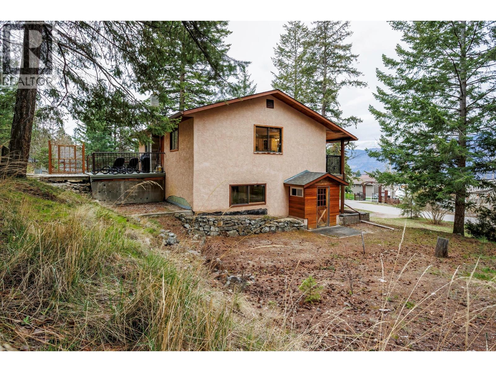11011 Hallam Drive, Lake Country, British Columbia