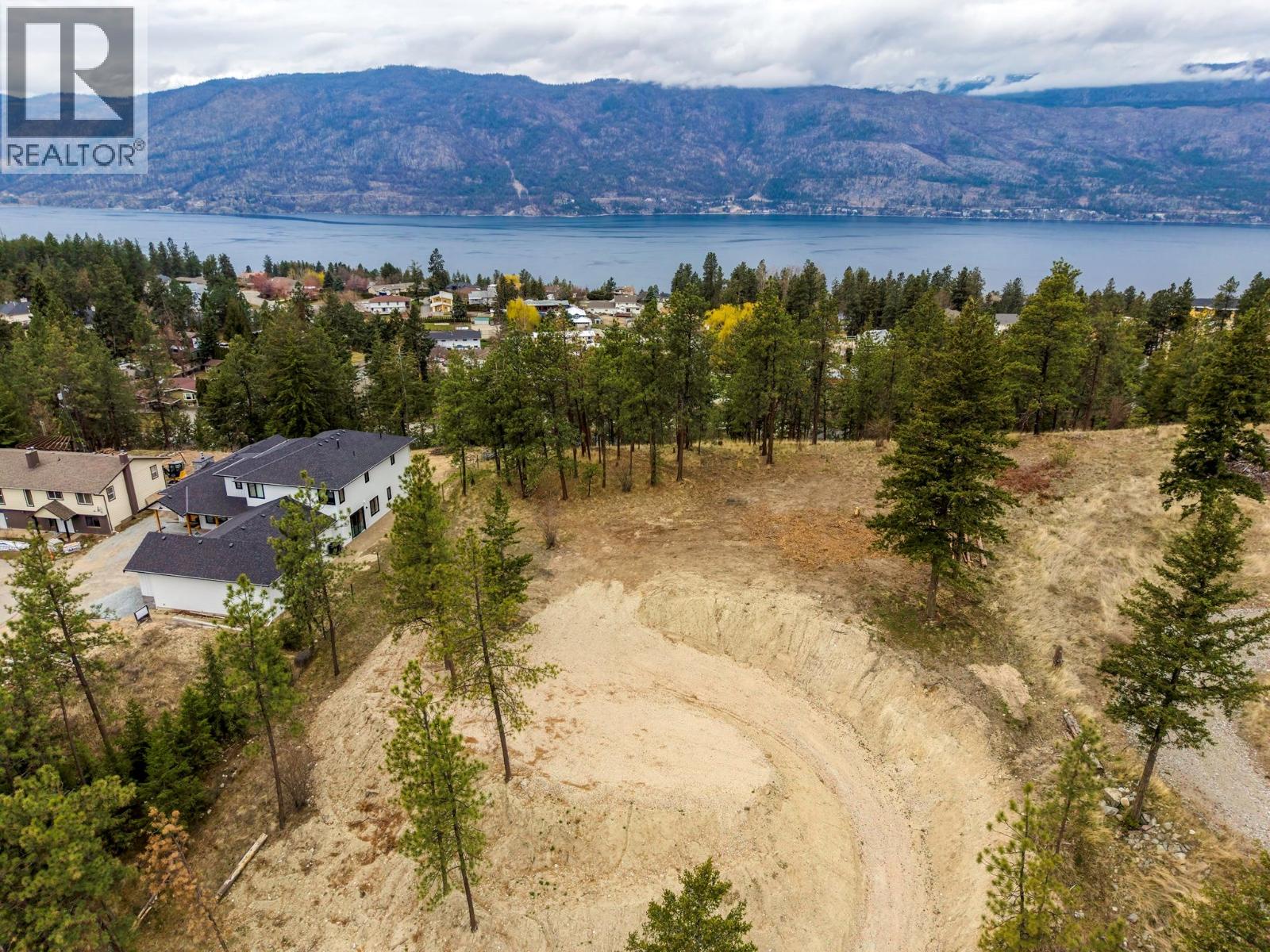 11011 Hallam Drive, Lake Country, British Columbia