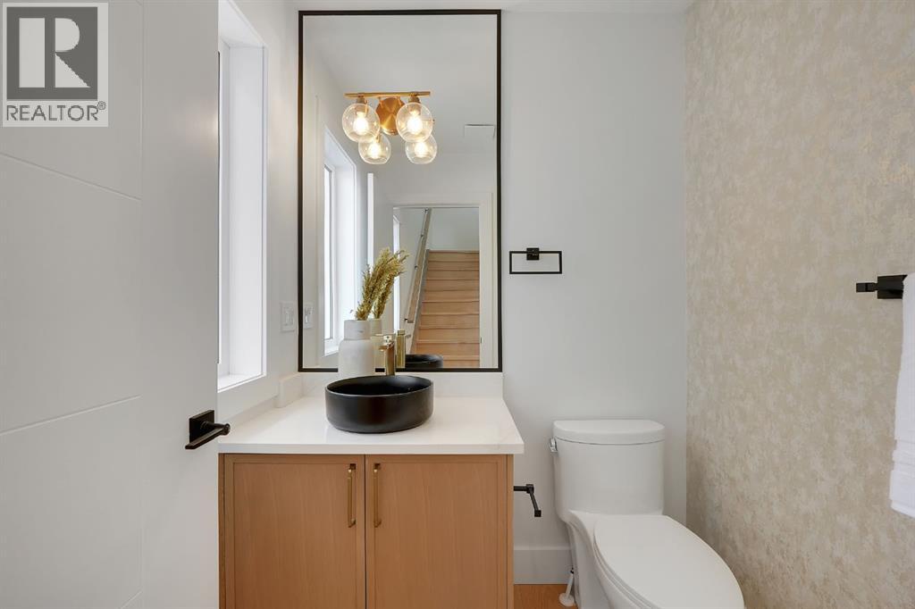 2823 30 Street Sw, Calgary, Alberta