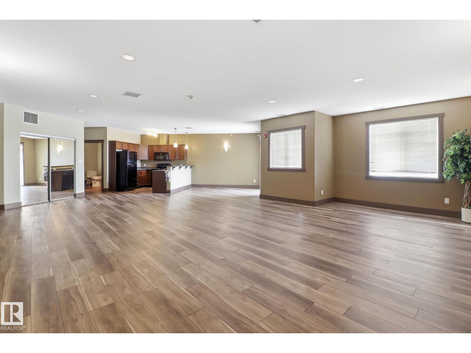 #324 2503 Hanna Cr Nw, Edmonton, Alberta