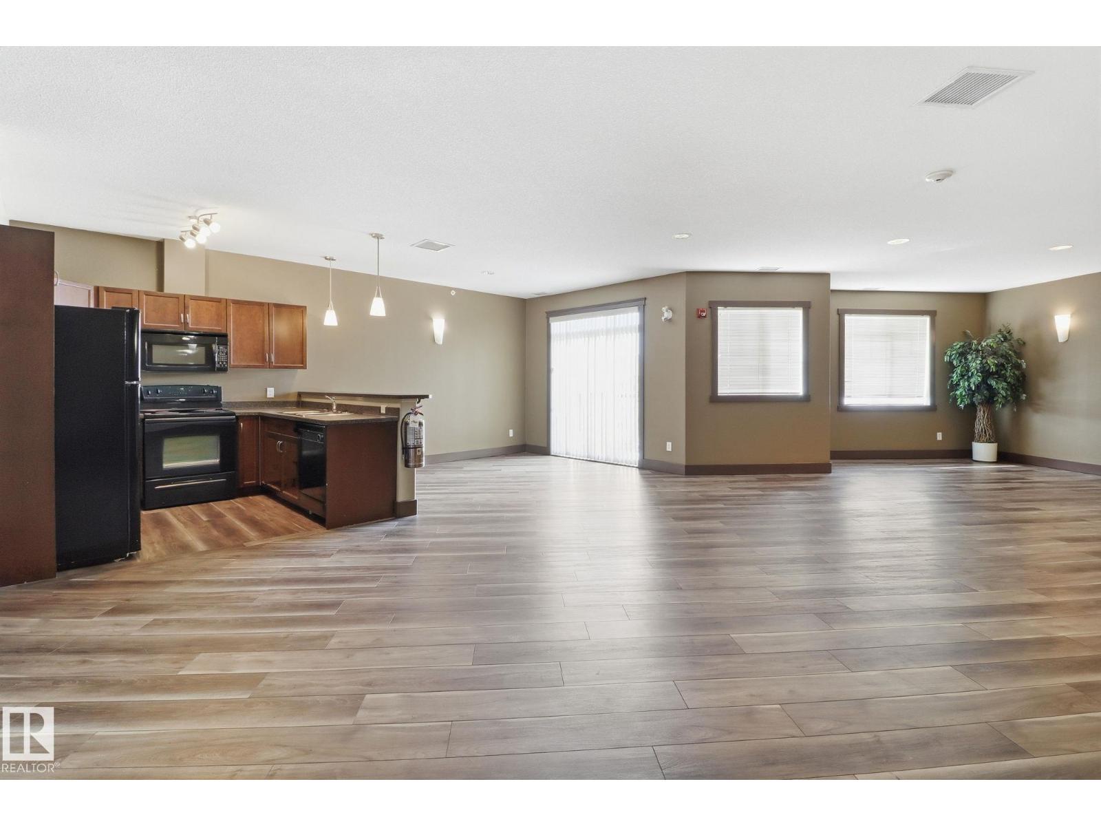 #324 2503 Hanna Cr Nw, Edmonton, Alberta