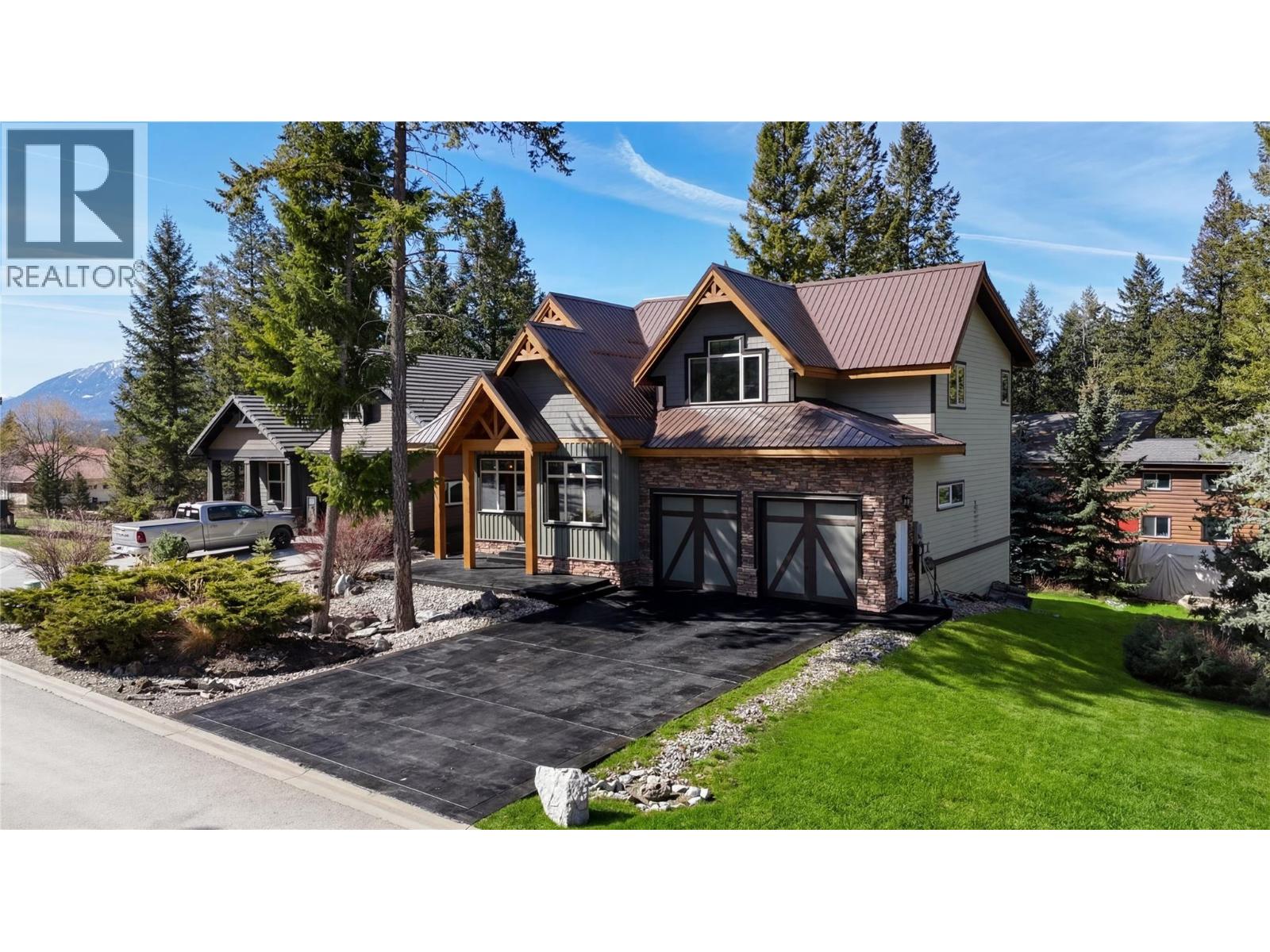 4997 Eaglebrook Court, Fairmont Hot Springs, British Columbia