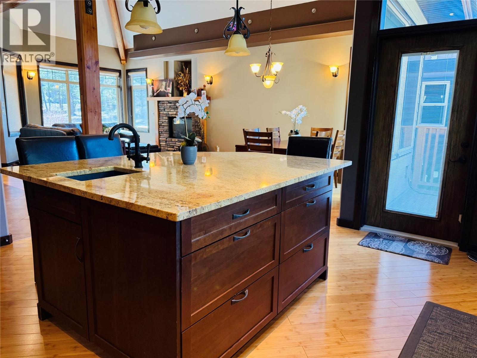 4997 Eaglebrook Court, Fairmont Hot Springs, British Columbia