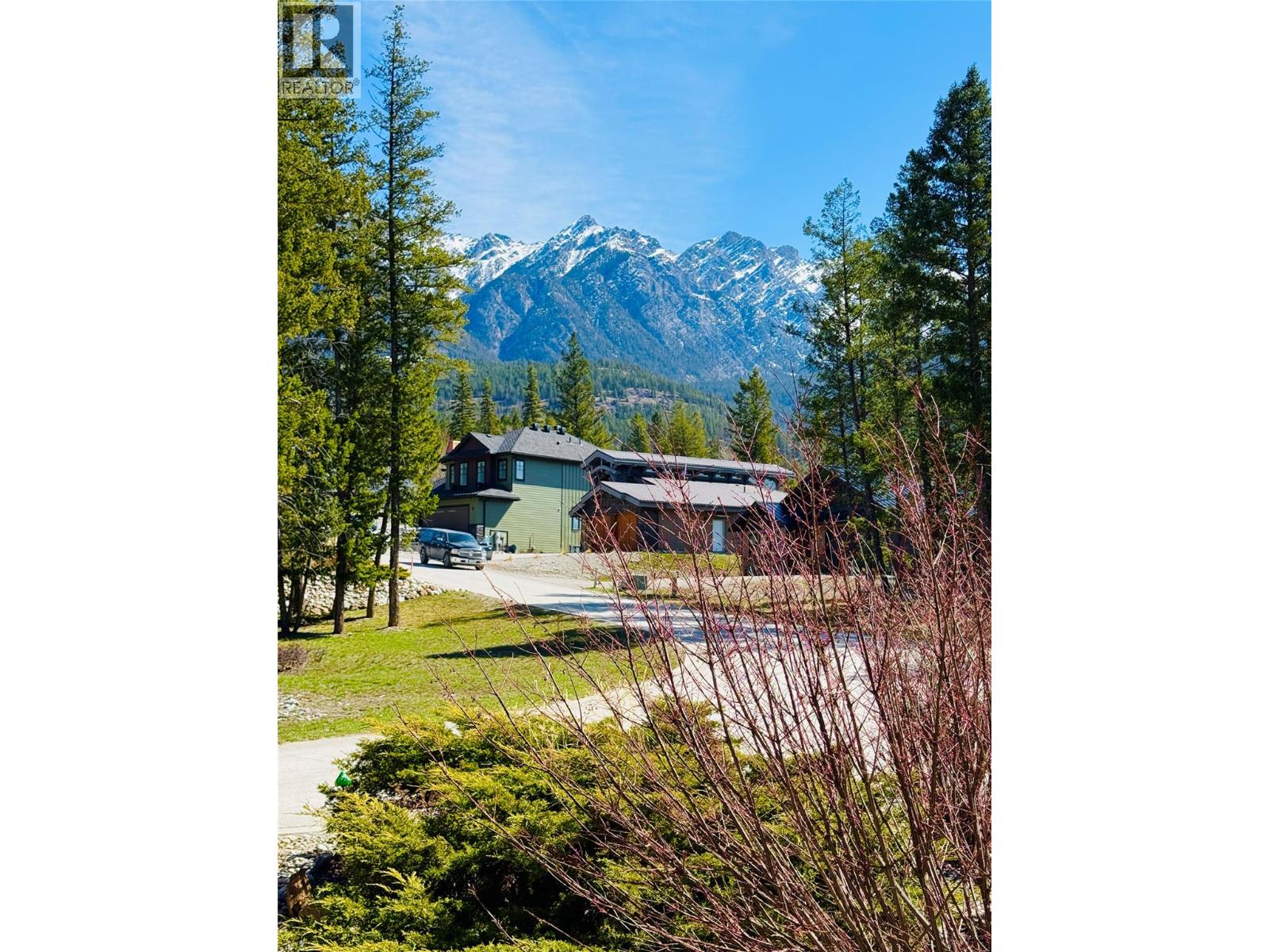 4997 Eaglebrook Court, Fairmont Hot Springs, British Columbia
