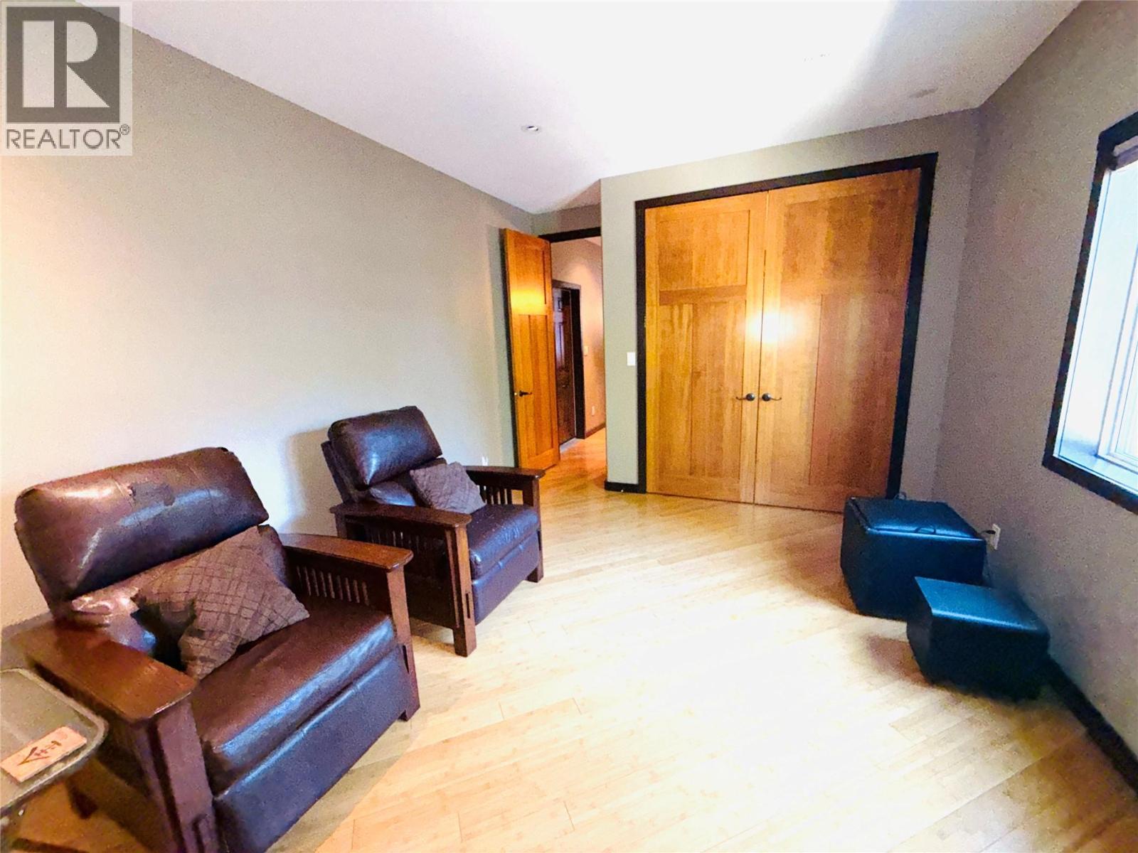 4997 Eaglebrook Court, Fairmont Hot Springs, British Columbia