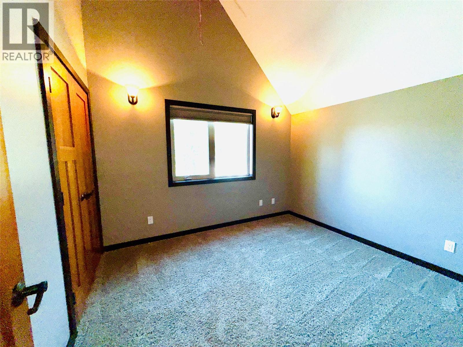 4997 Eaglebrook Court, Fairmont Hot Springs, British Columbia