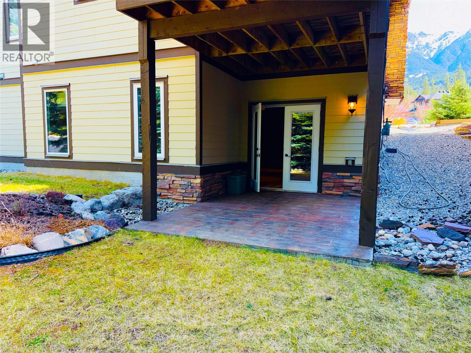 4997 Eaglebrook Court, Fairmont Hot Springs, British Columbia