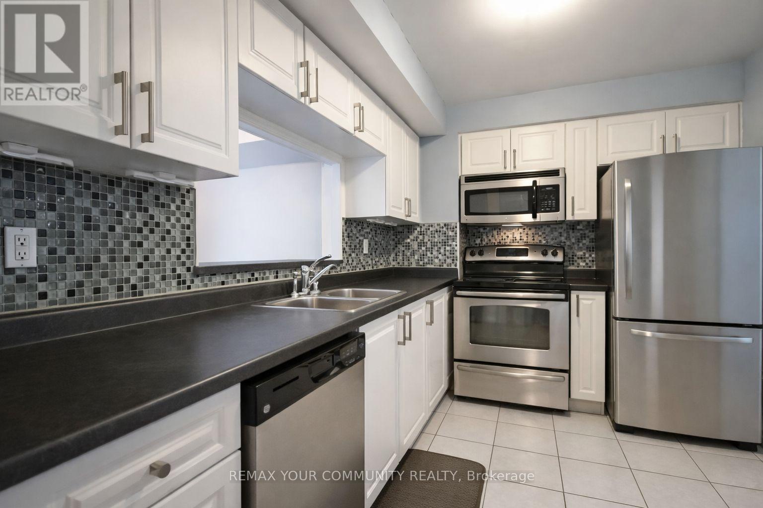 1730 - 68 Corporate Drive, Toronto (woburn), Ontario