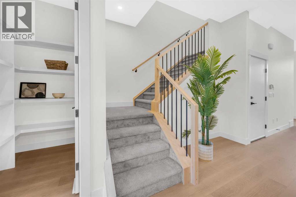 8114 Bowness Road Nw, Calgary, Alberta