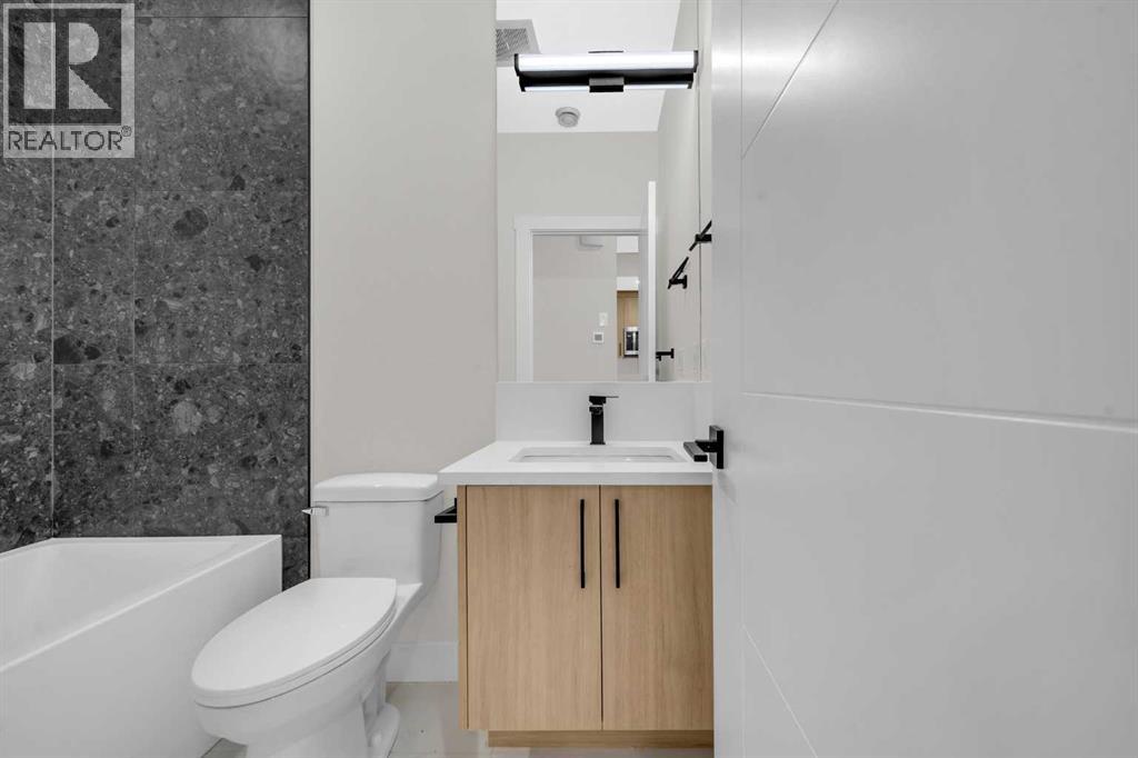 8114 Bowness Road Nw, Calgary, Alberta