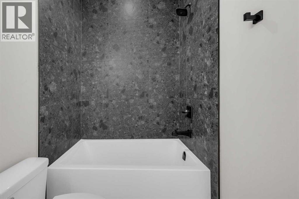 8114 Bowness Road Nw, Calgary, Alberta