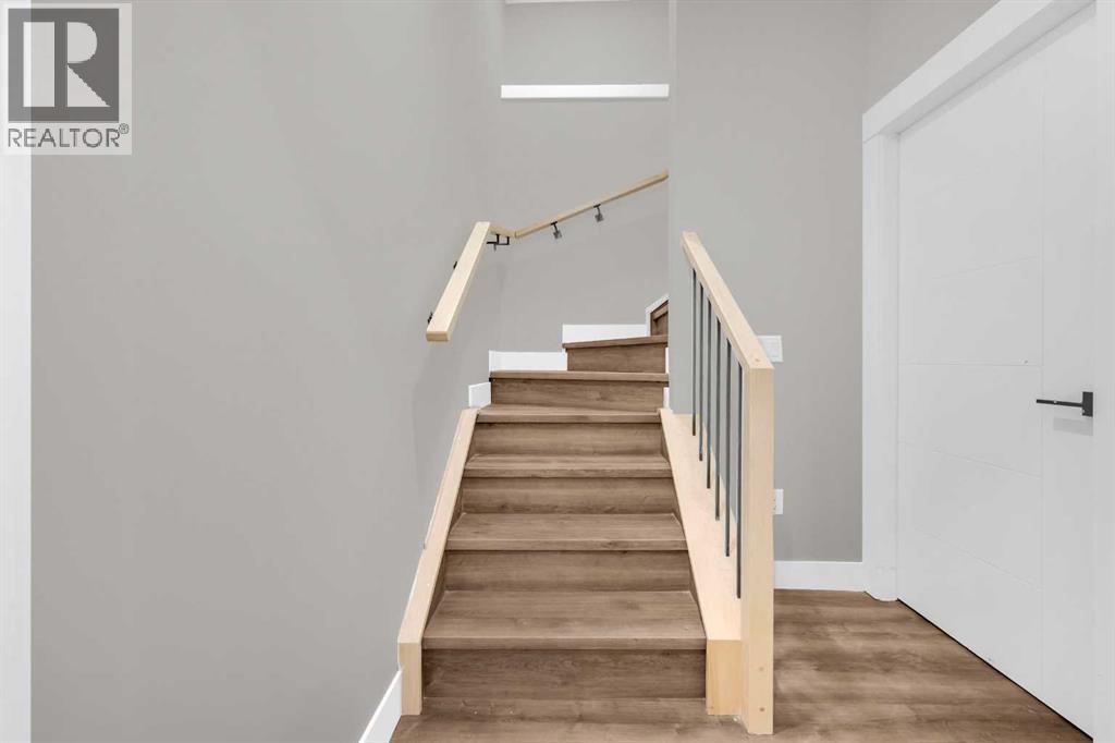 8114 Bowness Road Nw, Calgary, Alberta