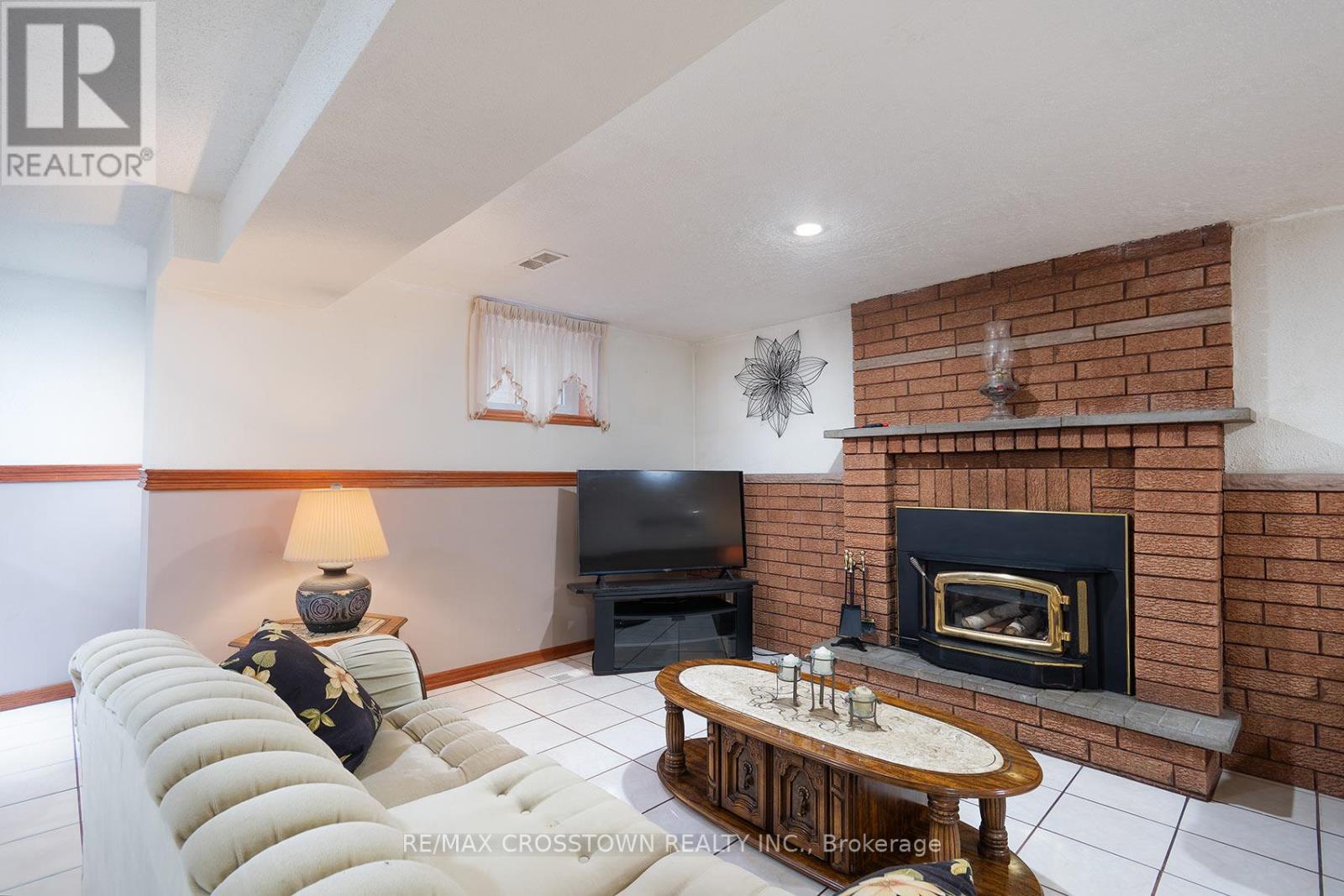 119 Fieldgate Drive, Vaughan (maple), Ontario