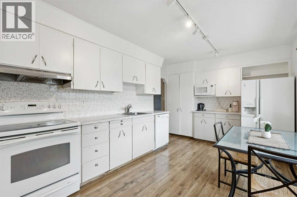 6507 34 Avenue Nw, Calgary, Alberta