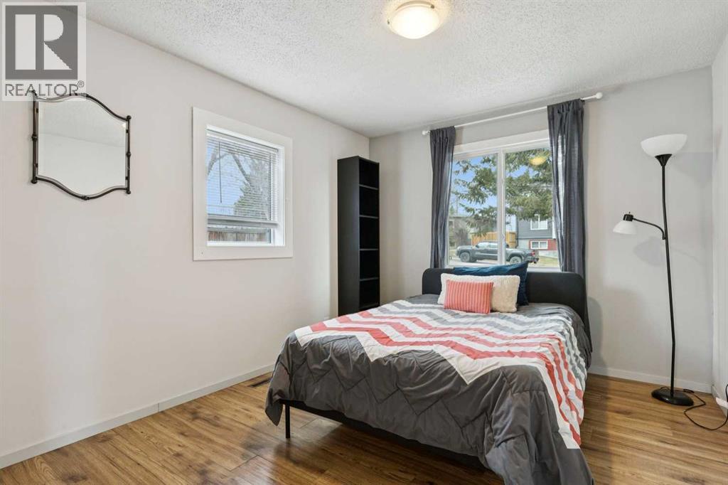 6507 34 Avenue Nw, Calgary, Alberta