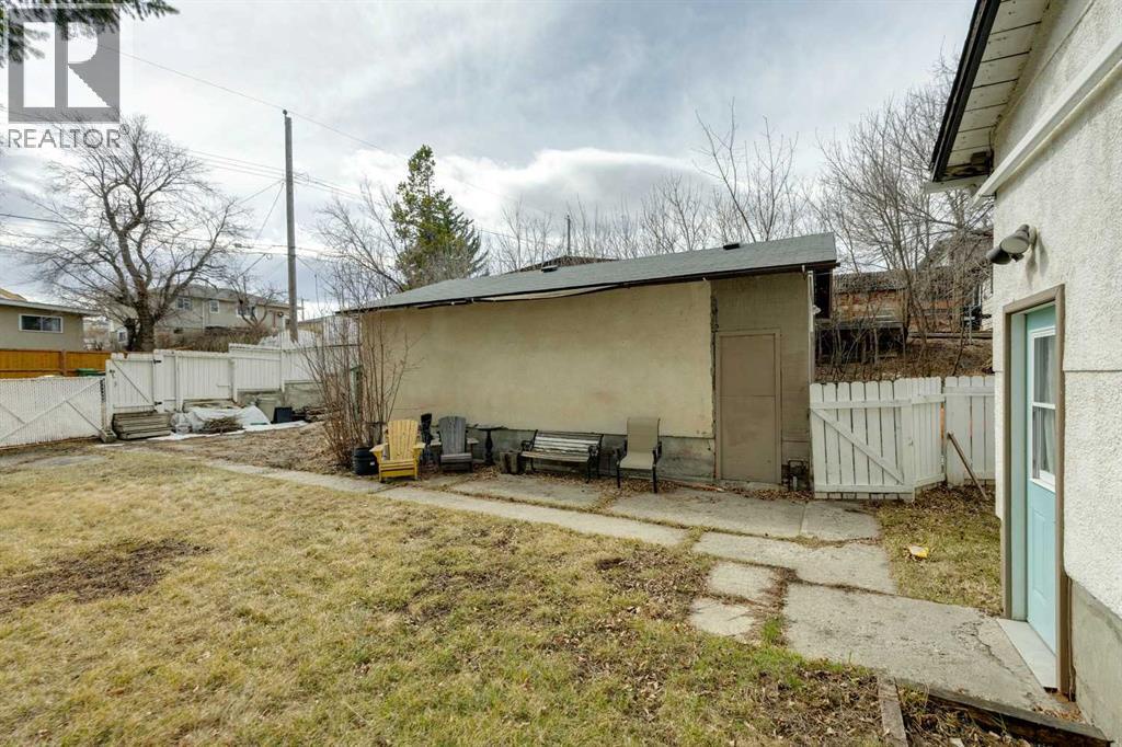 6507 34 Avenue Nw, Calgary, Alberta