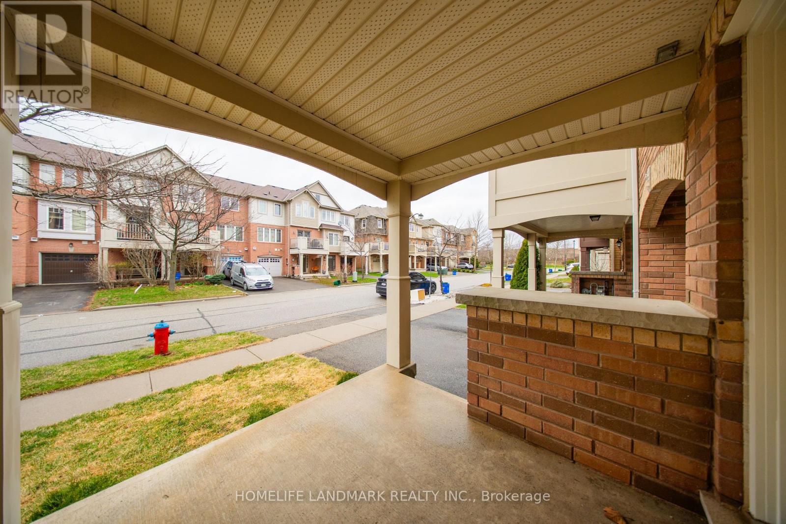 268 Wetenhall Landing, Milton (ha Harrison), Ontario