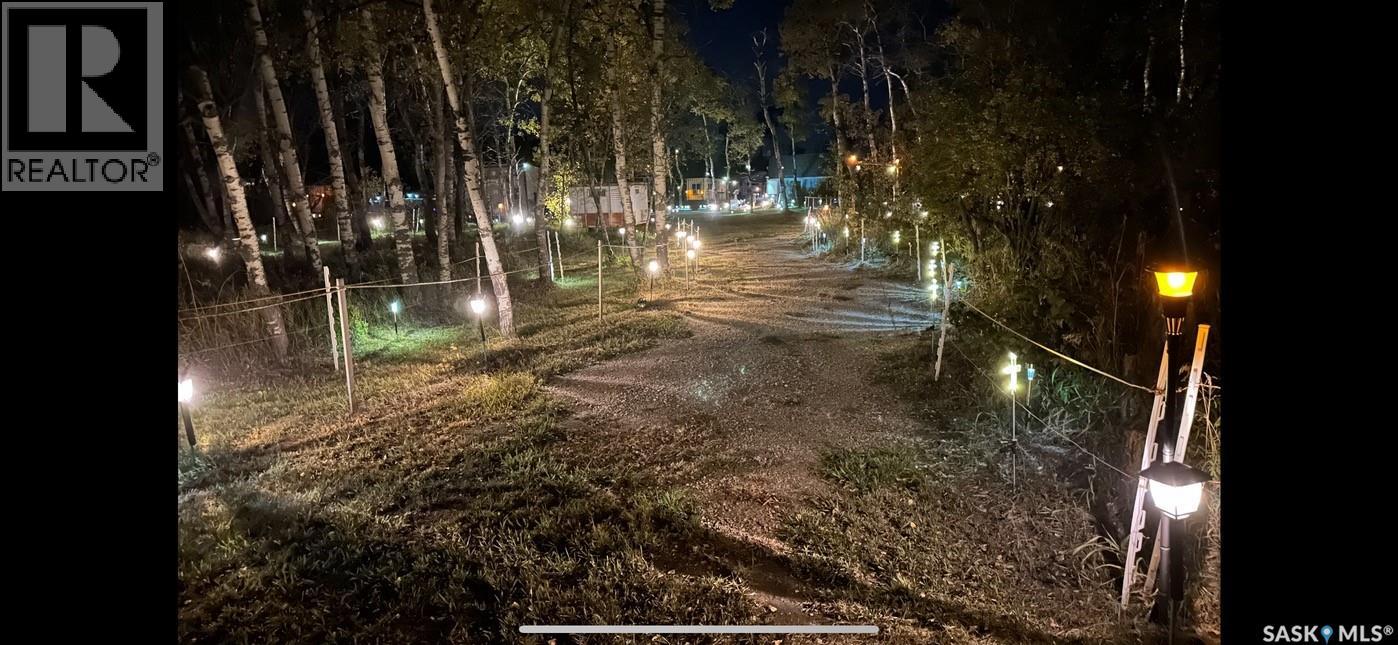 Hunters Paradise, Fish Creek Rm No. 402, Saskatchewan