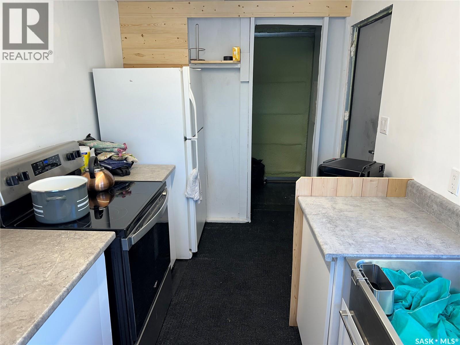 Hunters Paradise, Fish Creek Rm No. 402, Saskatchewan