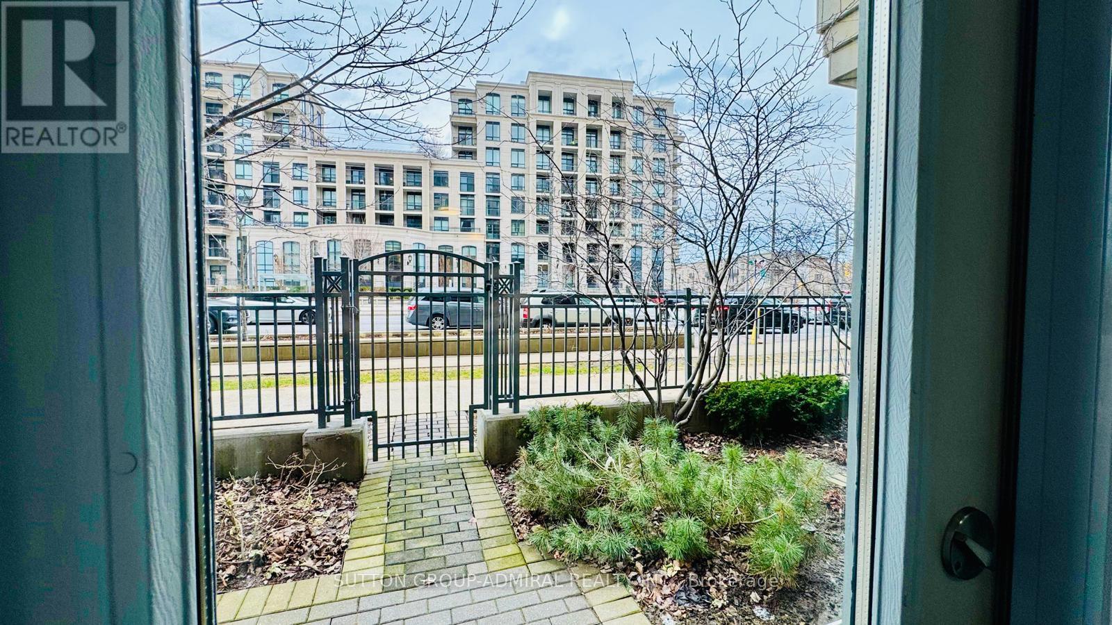 120 - 8228 Birchmount Road, Markham (unionville), Ontario