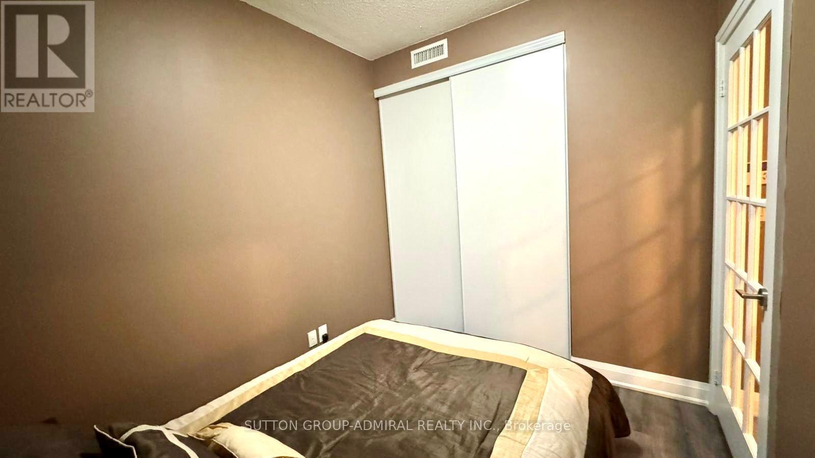 120 - 8228 Birchmount Road, Markham (unionville), Ontario