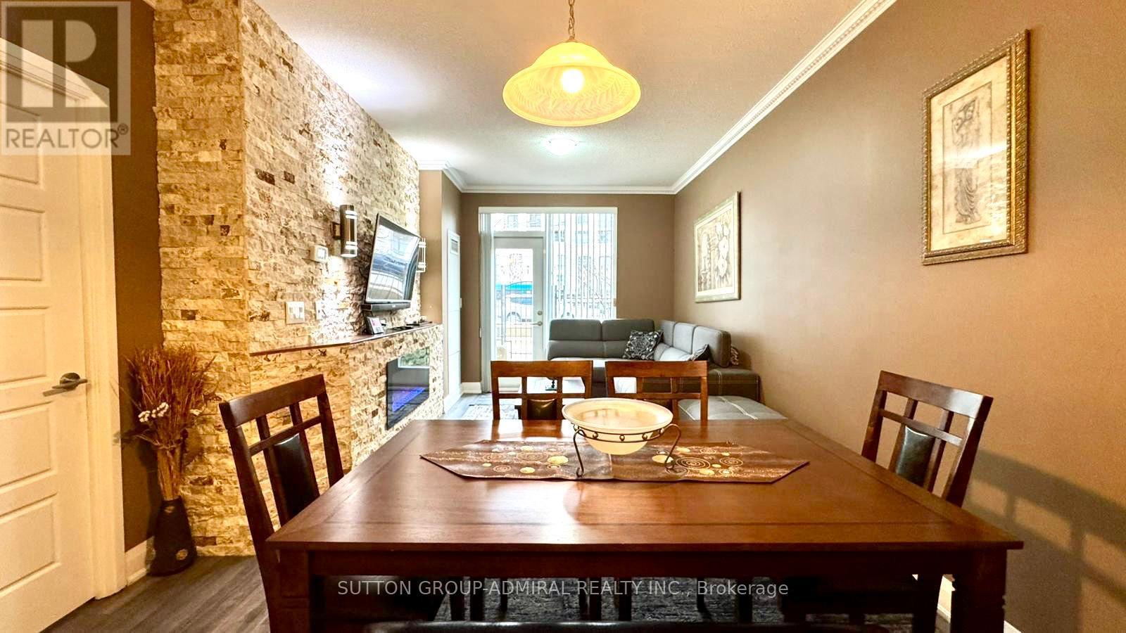 120 - 8228 Birchmount Road, Markham (unionville), Ontario