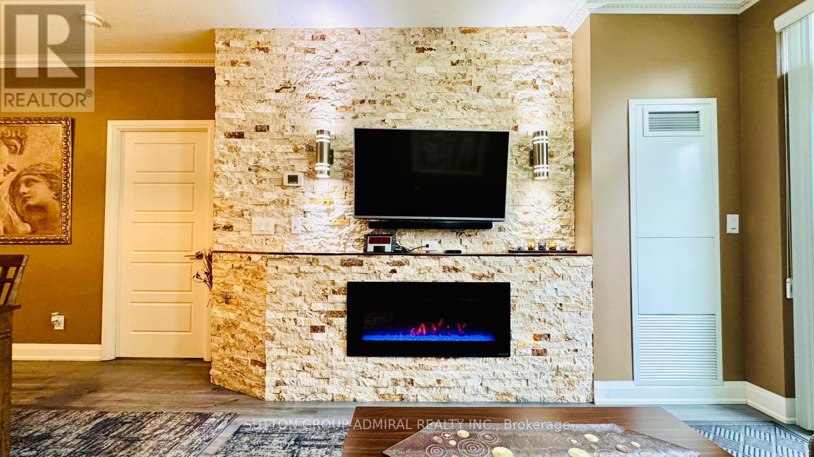 120 - 8228 Birchmount Road, Markham (unionville), Ontario