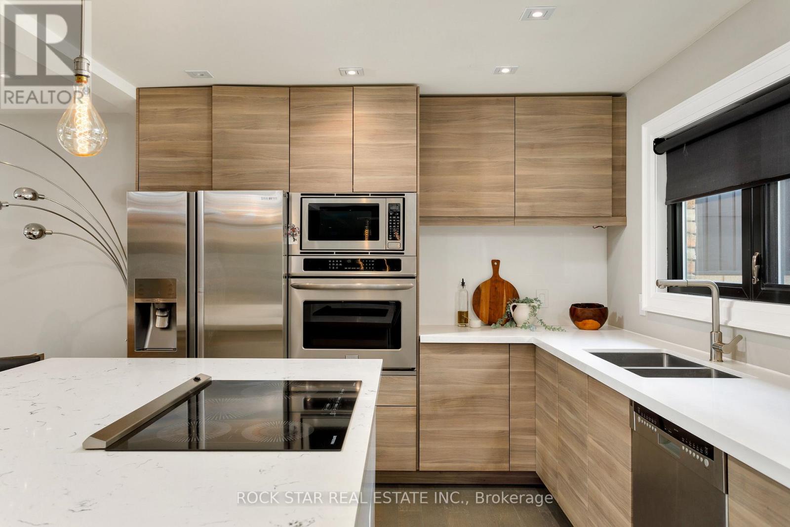 946 Glenwood Avenue, Burlington (lasalle), Ontario