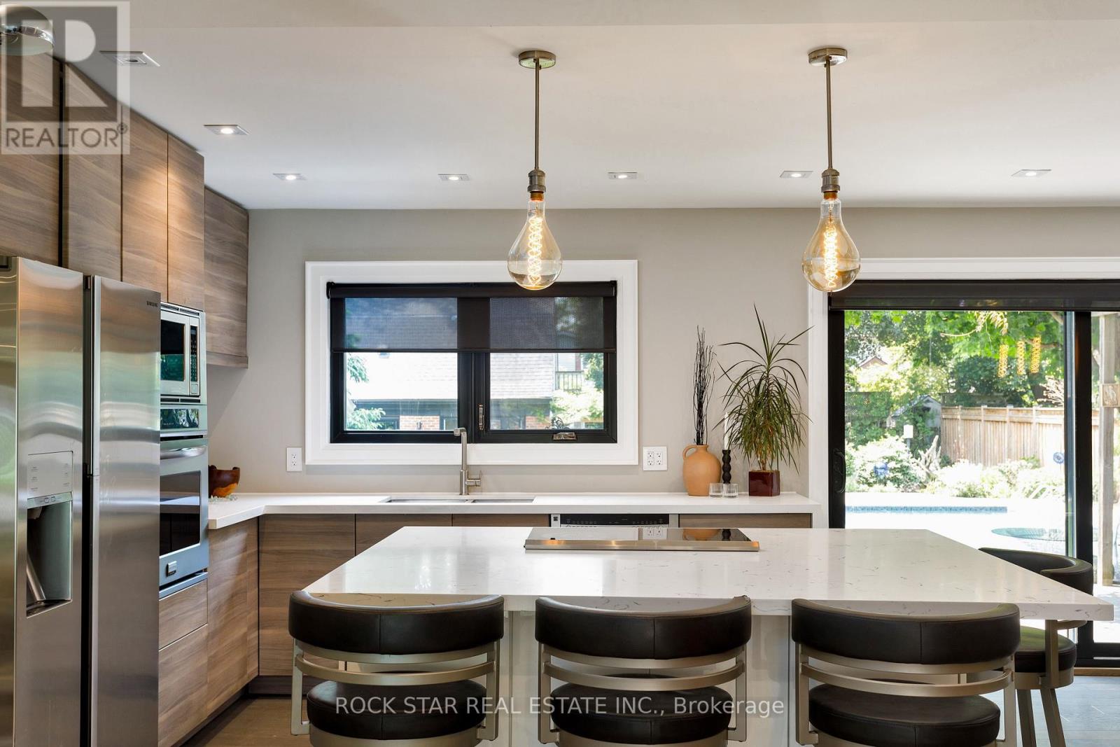 946 Glenwood Avenue, Burlington (lasalle), Ontario