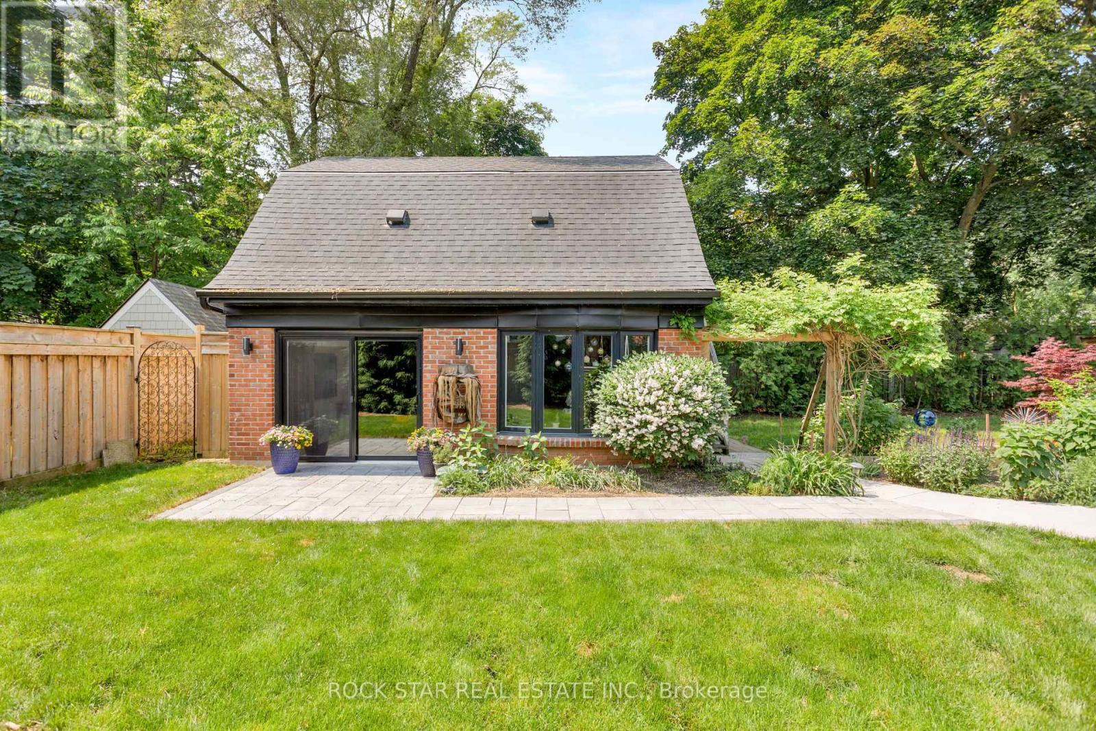 946 Glenwood Avenue, Burlington (lasalle), Ontario