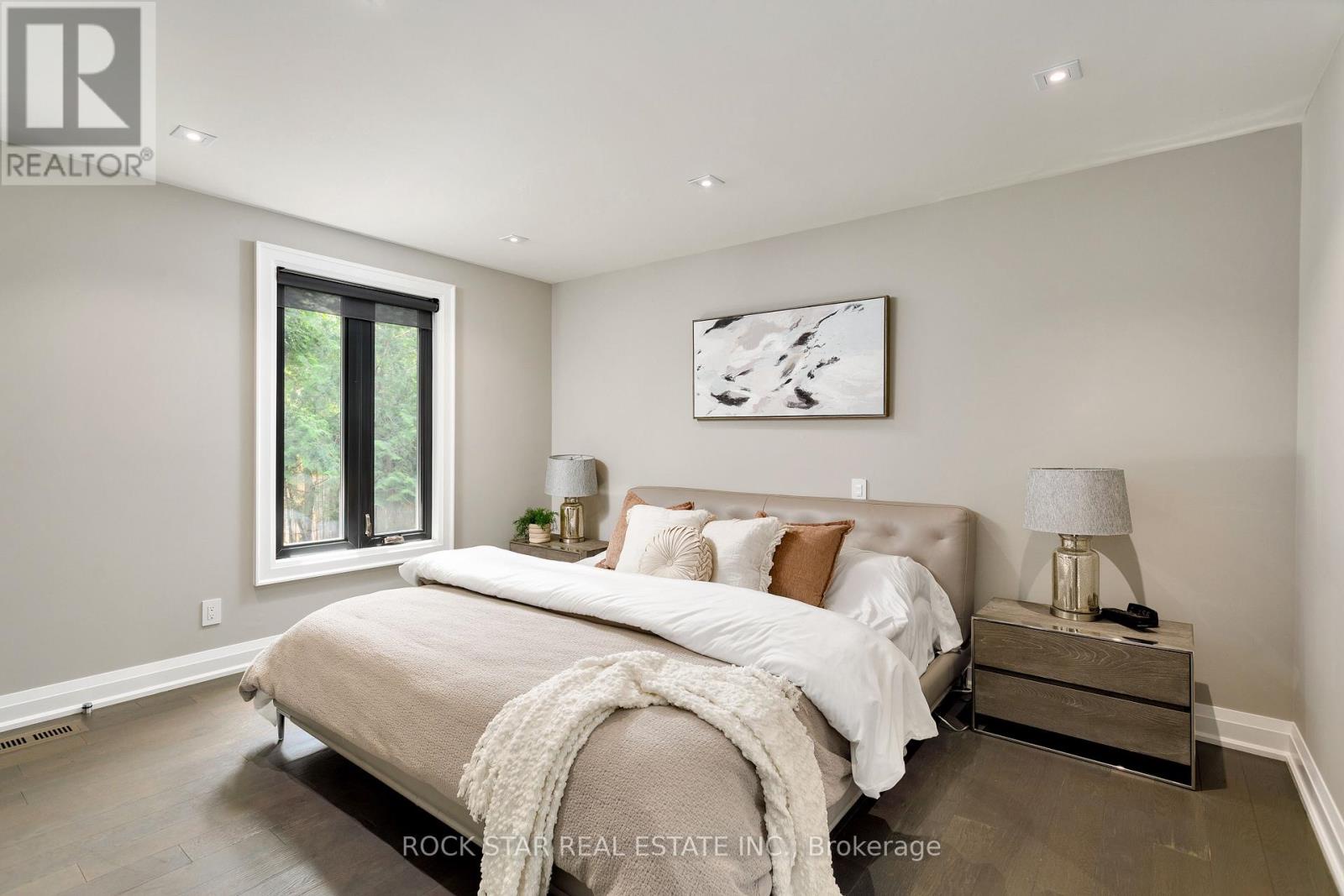 946 Glenwood Avenue, Burlington (lasalle), Ontario